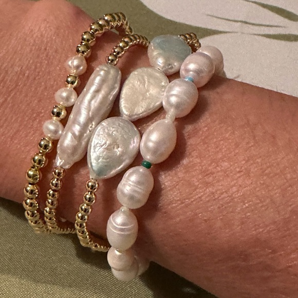 996. Natural Freshwater Pearl 18K Gold Handmade Bead Bracelet - Picture 4 of 6